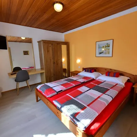 Gasthof Serena Purasca